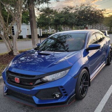 Hole in Type R front spoiler | 2016+ Honda Civic Forum (10th Gen ...